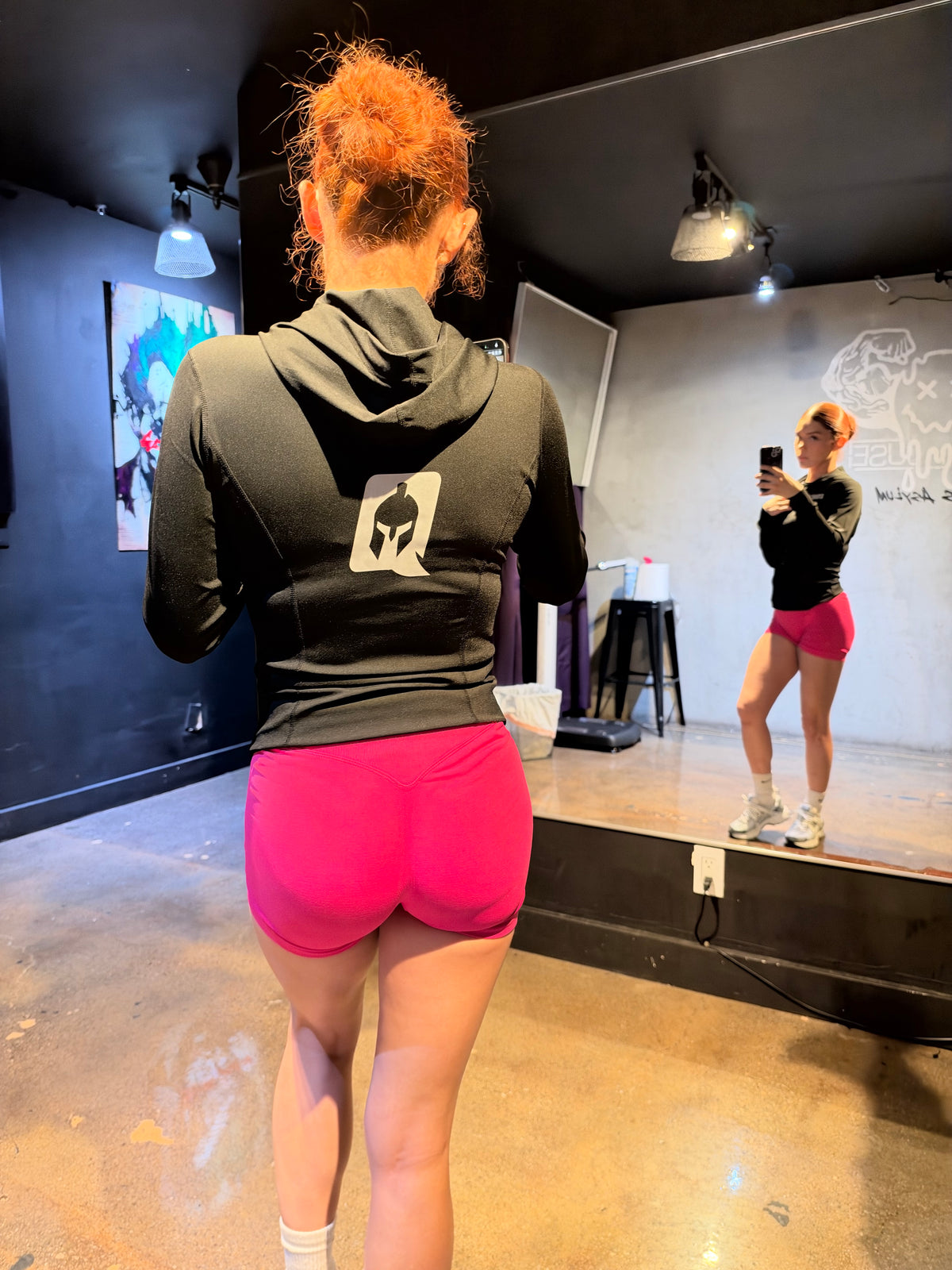 FEMALE CONQR JACKET